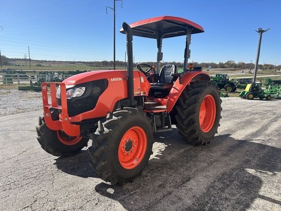 Used-2022-Kubota-M6060-Tractor_1.jpg